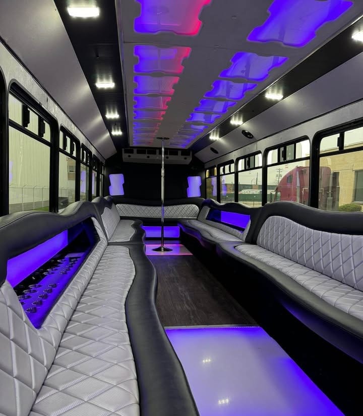 Charter Hub charter bus service in Scottsdale