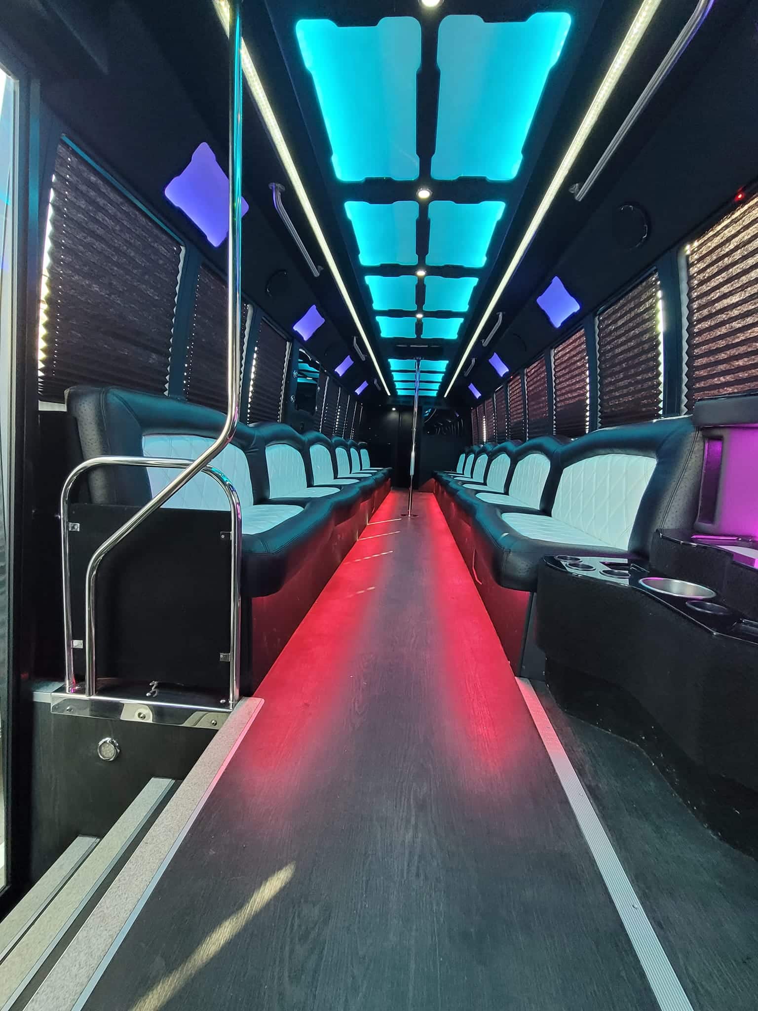 Charter Hub charter bus service in Houston