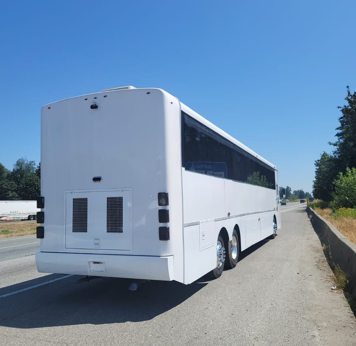 Charter Hub charter bus service in Los Angeles